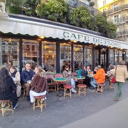 1mins At Gare Montparnasse, Center , Close To Eiffel Tour And Louvre Meusm,awesome Place *